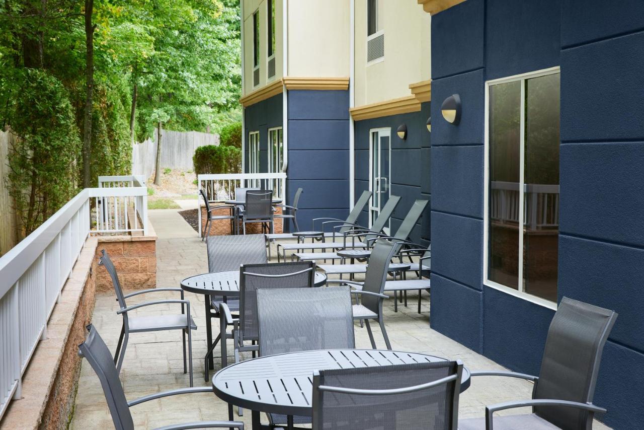 Fairfield Inn & Suites Worcester אובורן מראה חיצוני תמונה