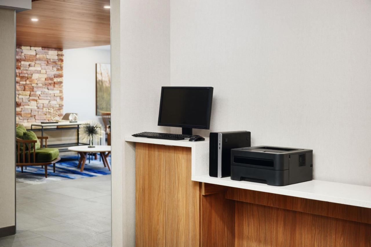 Fairfield Inn & Suites Worcester אובורן מראה חיצוני תמונה