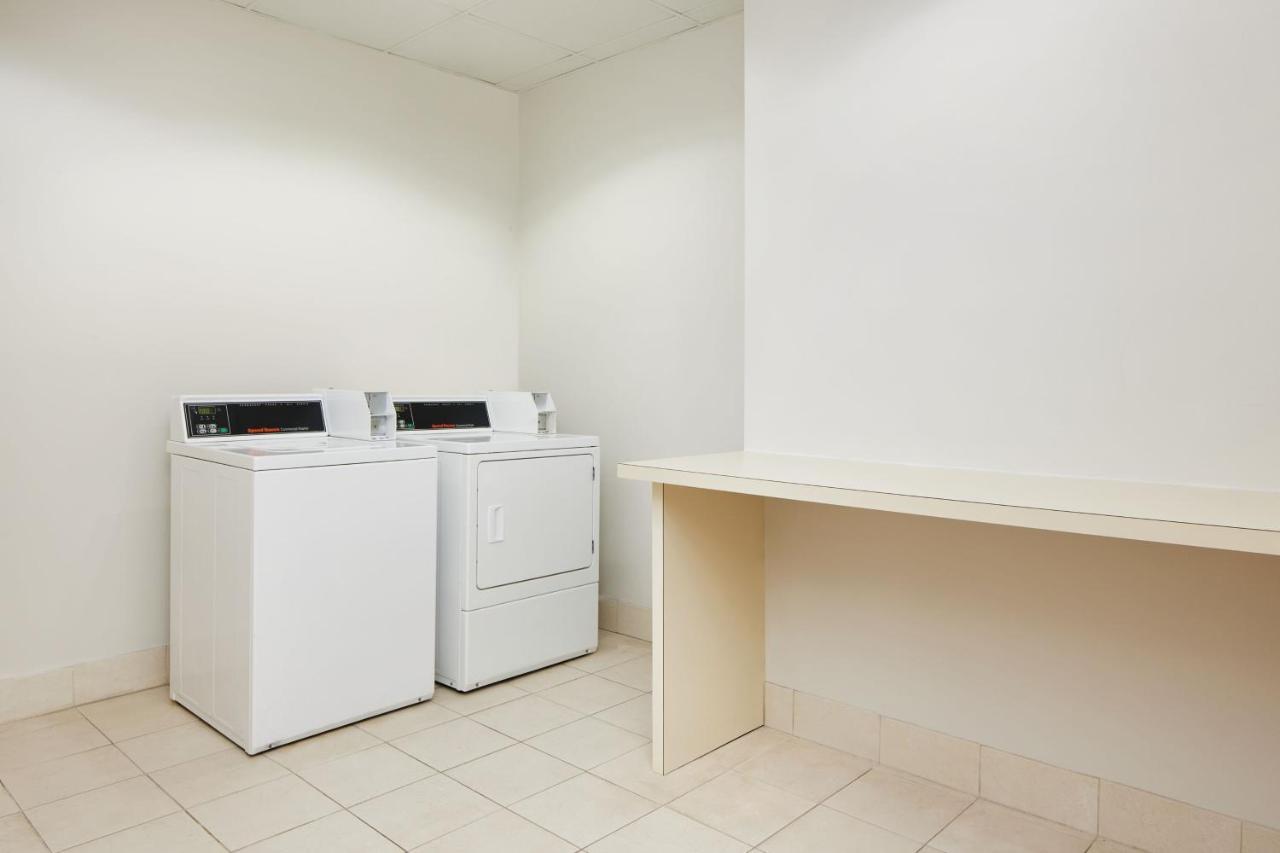 Fairfield Inn & Suites Worcester אובורן מראה חיצוני תמונה
