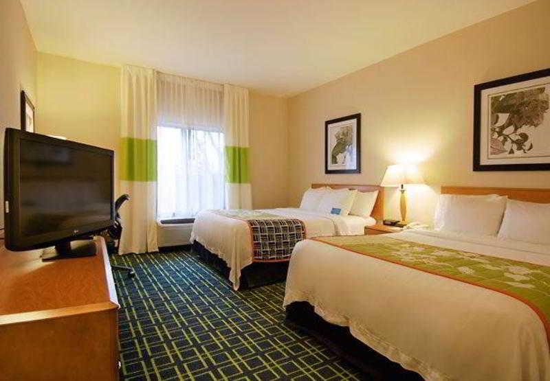 Fairfield Inn & Suites Worcester אובורן מראה חיצוני תמונה